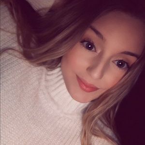 Meet your Posher, Megan